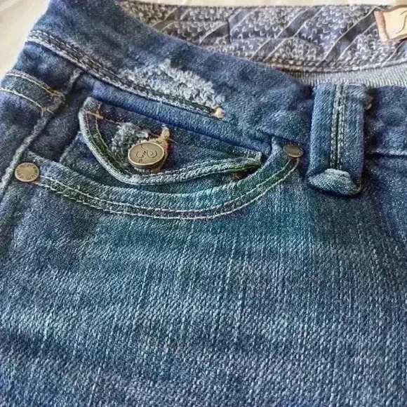 Paige Premium Denim, Ripped Jeans, Flare leg, Size  5, Low raise - Picture 5 of 10